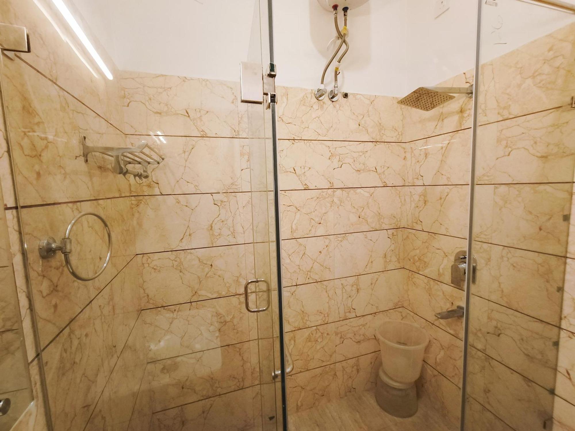 Hotel Ricky By Sahibs Group Амритсар Екстериор снимка